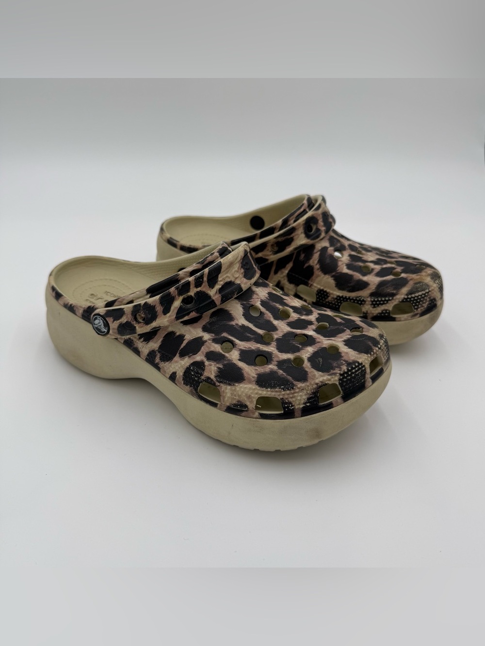 CROCS Leopard Print Clog in Beige and Black